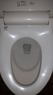 トイレで水漏れしタンクの中に水がたまらない