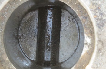 外部排水管の高圧洗浄作業