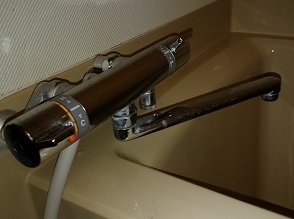 お風呂場のシャワー蛇口の取り替え