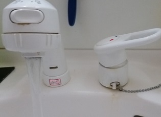 洗面シャワー蛇口の交換工事