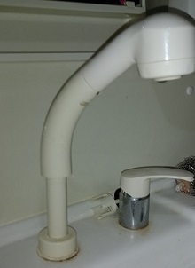 洗面シャワー水栓の交換
