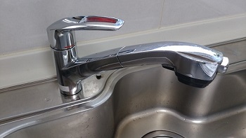 キッチンの混合水栓の交換（札幌市東区の水道修理事例）